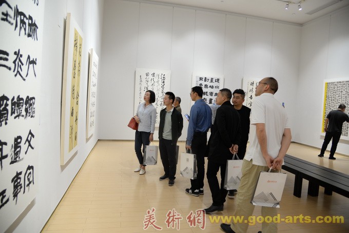 庆祝新中国成立70周年全国国展书法家提名展在汤湖美术馆展出