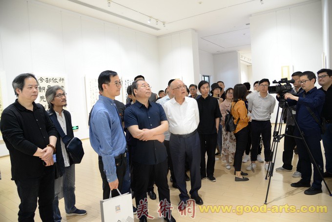 庆祝新中国成立70周年全国国展书法家提名展在汤湖美术馆展出