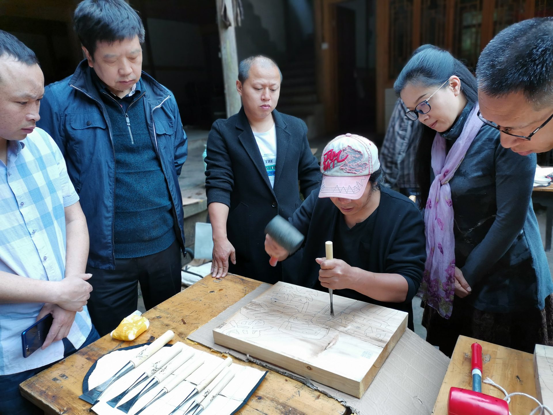 【壮大刻字队伍，提升刻字水平】成都市书法家协会“现代刻字艺术创作集训班”开班