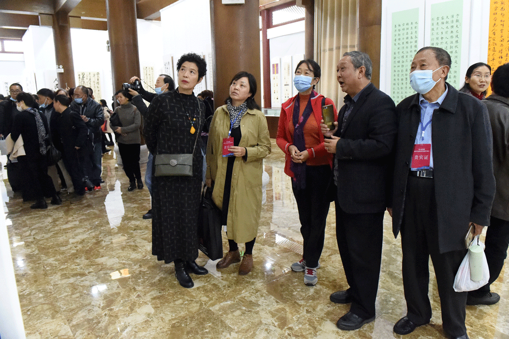 四川省首届老年书法篆刻作品展开幕式在遂宁市临仙阁书协创作基地隆重举行