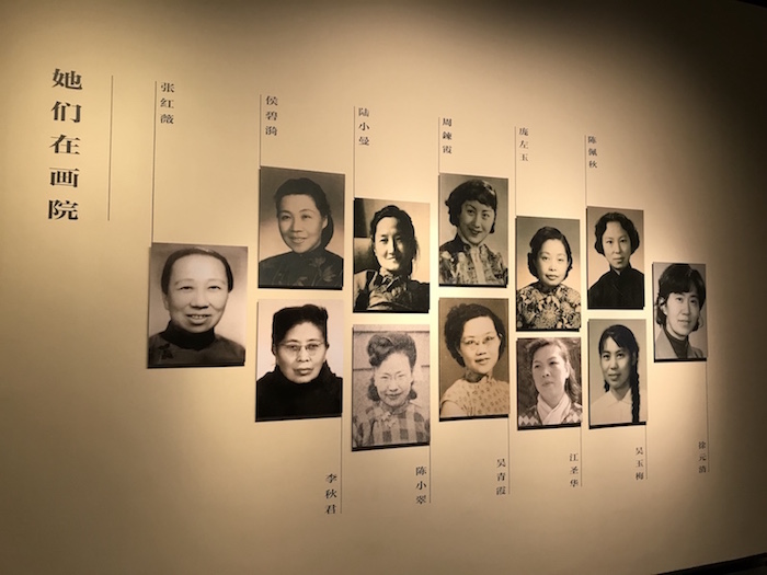 读陆小曼、周錬霞等笔下丹青，上海中国画院展女画师作品