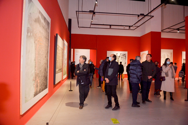 “行千里 致广大——第十一届中国西部大地情中国画、油画作品展”在重庆开幕