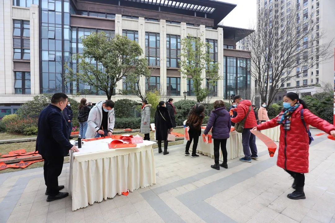 资讯 | 写春联送祝福，咱们牛年留蓉过年！