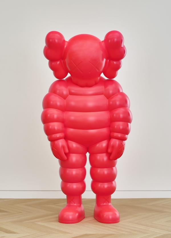 “变色龙”一般的KAWS：纽约呈现其回顾展