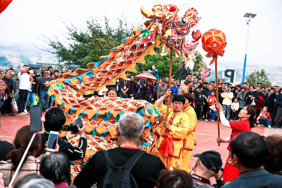 艺术与乡建|红土地上这些“陌生的艺术与表达”