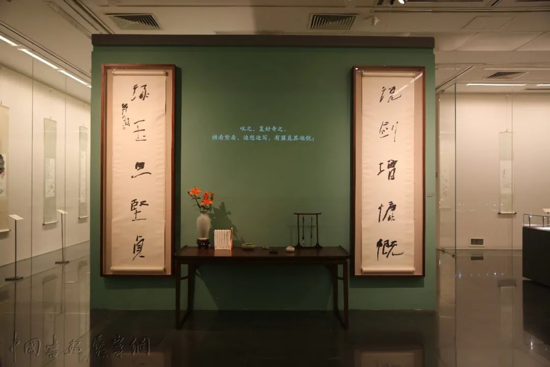 看九十韩羽如何“吹捧”齐白石，北京画院呈现“会心不远”