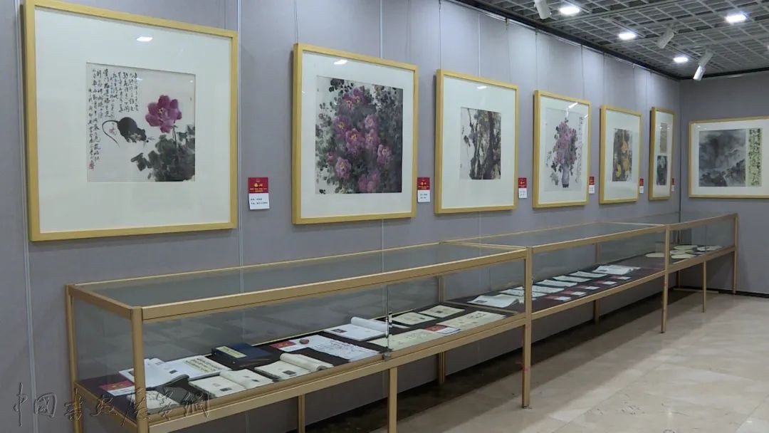 顾振乐105岁时书画领衔上海“铭心·诗书画印展”