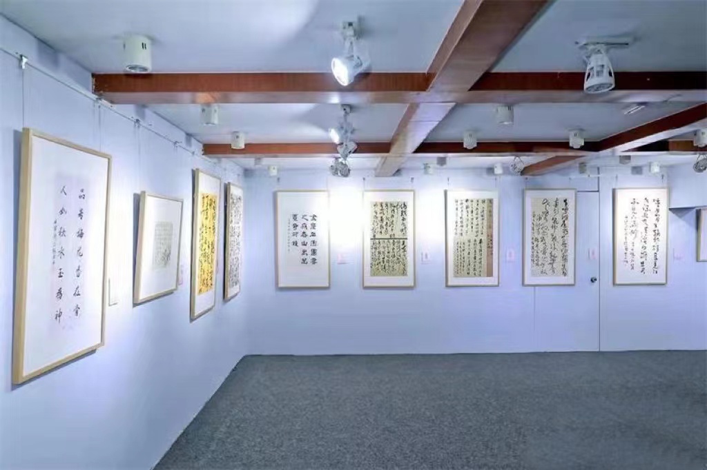 “锦里春风——成都市女书法家新春书法小品展”开展