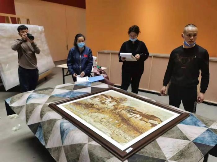 中华艺术宫和上海中国画院馆藏作品赴疆展出