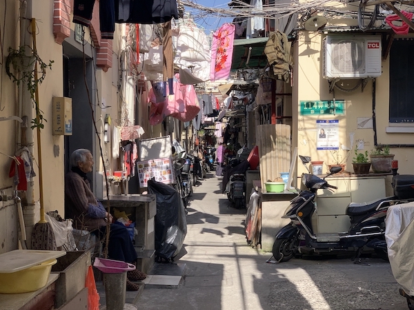 名家的上海足迹｜陕西路的绿荫里，曾有一座日月楼