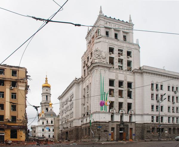 战后如何重建，乌克兰邀建筑师福斯特参与