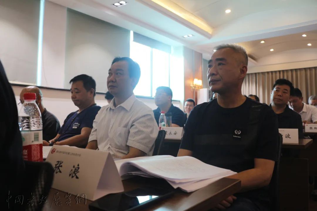 中流印社第二次社员大会召开，叶青峰当选为第二届社长