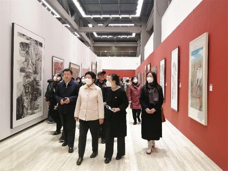 “时代·帼风——庆祝中国女画家协会成立十周年特展暨新象·帼风——中国女画家协会青年画院、书法院美术书法作品展”在京开幕