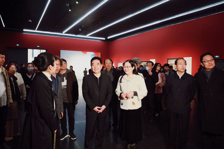 时代颂歌——2022·中国百家金陵画展（油画）在江苏省美术馆开幕