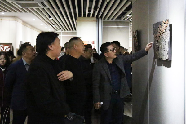 “全国刻字艺术作品邀请展暨刻字创作专题研讨会”在南宁举行