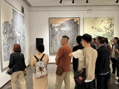 甘肃省送“第十四届全国美展”展区参评中国画、油画作品展开幕